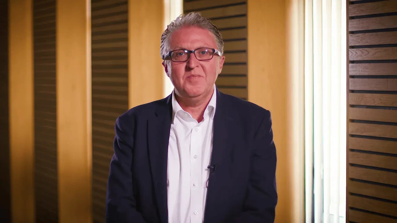 Paul Fisher invites you to join the Oxford Senior Executive Leadership Programme